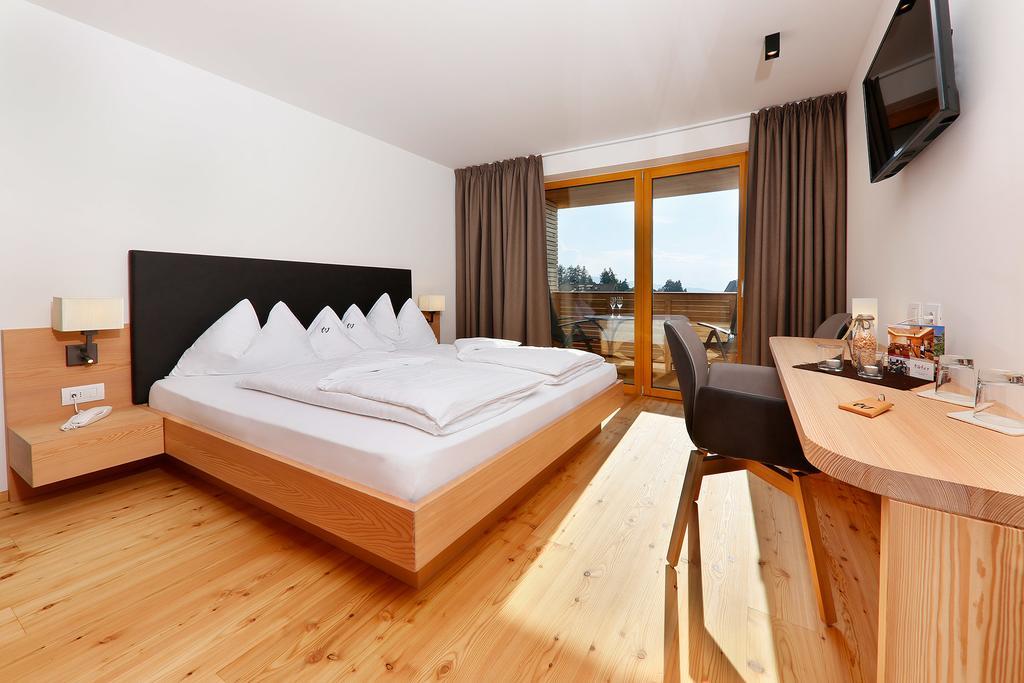 Gasthof Weber Petersberg ภายนอก รูปภาพ